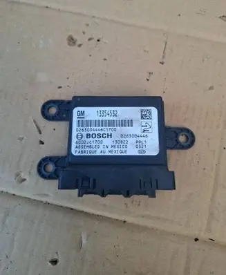 Opel Mokka Parking PDC control unit/module 13354532