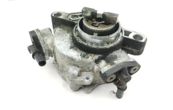 Volvo S60 Vacuum pump 9684786780