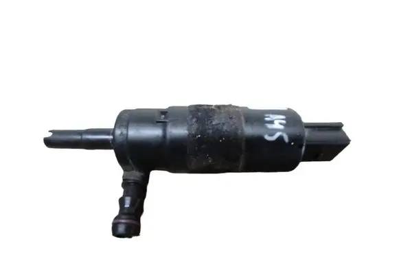 Volkswagen Golf V Headlight washer pump 3B7955681 001016