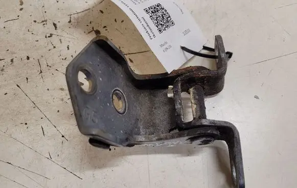 Mazda 6 Front door upper hinge