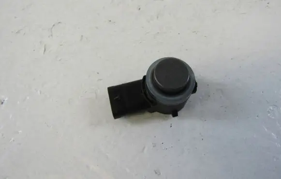 Mercedes-Benz B W246 W242 Parking PDC sensor A0009055504