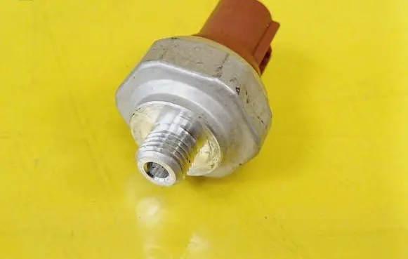 Air conditioning (A/C) pressure sensor