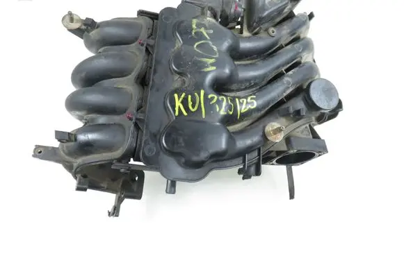 Volkswagen Golf IV Intake manifold 06A133205G