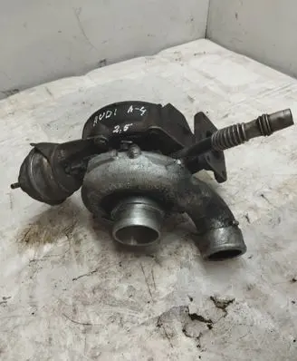 Audi A4 S4 B6 8E 8H Turbo gt2052v