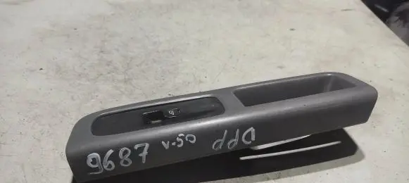 Volvo V50 Electric window control switch 30658448 03451300
