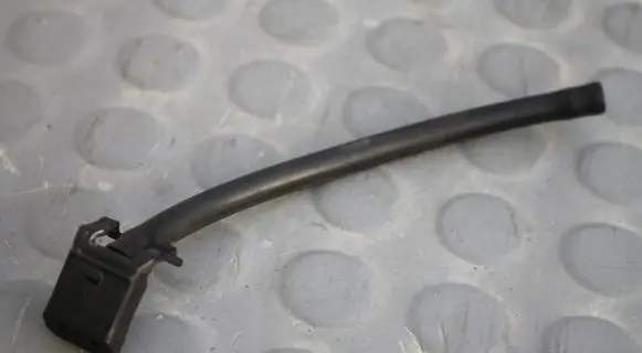 Toyota Auris E180 Windshield washer spray nozzle 