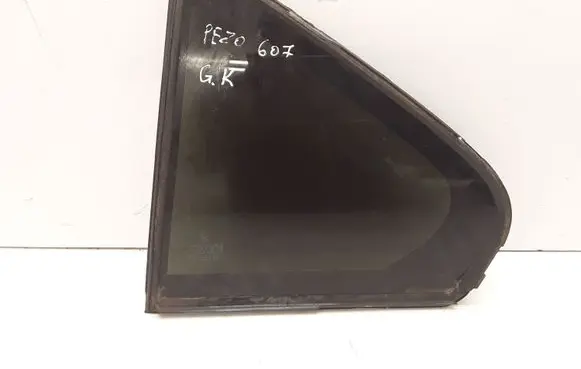 Peugeot 607 Rear vent window glass 43R000677