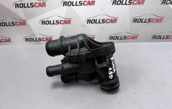 Ford Kuga II Thermostat/thermostat housing DS7G9K478DB