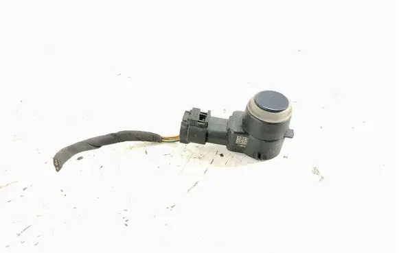 Mercedes-Benz C W204 Parking PDC sensor 2125420018 A2125420018