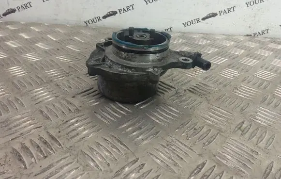 BMW X5 E53 Vacuum pump 7786841