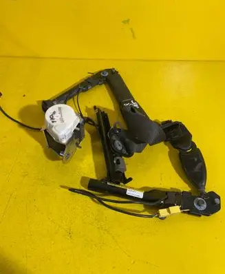 Opel Meriva B Seat belt trim RZ3R1P3K5