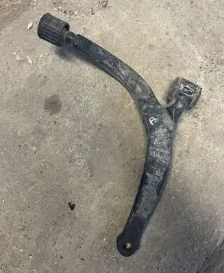 Peugeot 607 Front lower control arm/wishbone