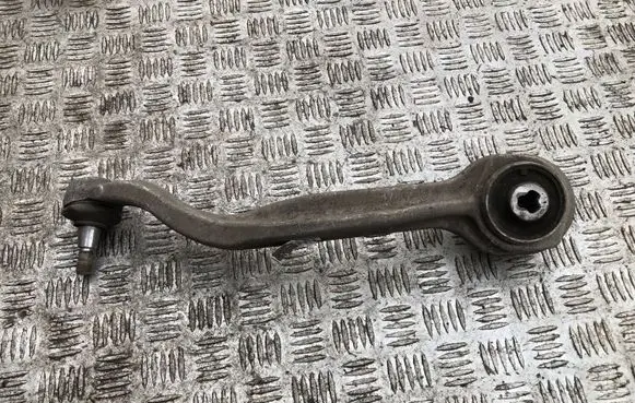 Mercedes-Benz E W212 Front lower control arm/wishbone