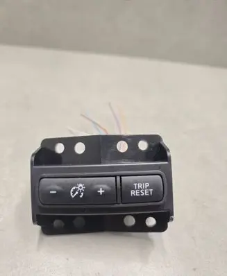Nissan X-Trail T32 Interior lighting switch C70314