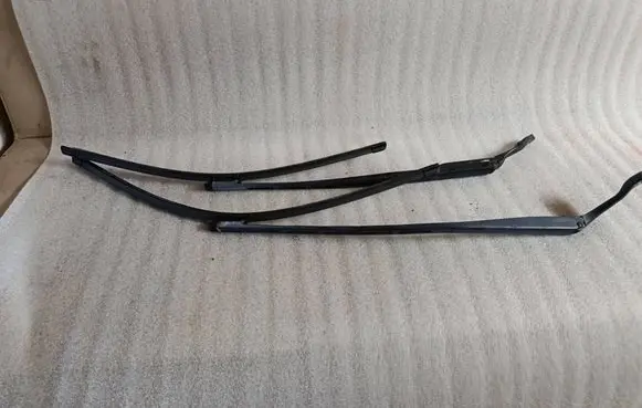 Citroen C4 I Front wiper blade arm 9650103880 9656189480