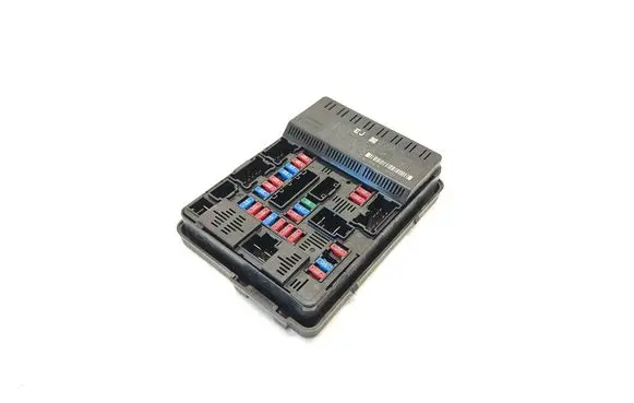 Nissan Murano Z52 Fuse module 284B73TS2B 8631000E1B