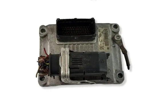 Opel Agila A Engine control unit/module 09185450 0261206073 26SA7603