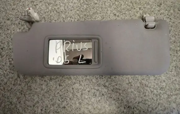 Toyota Prius (XW20) Sun visor