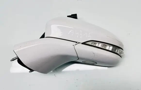 Front door electric wing mirror