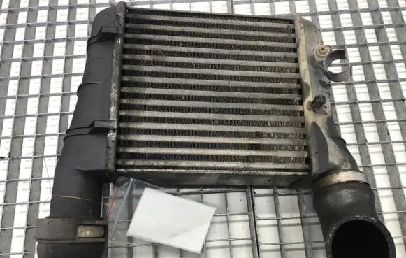 Audi A4 S4 B7 8E 8H Intercooler radiator