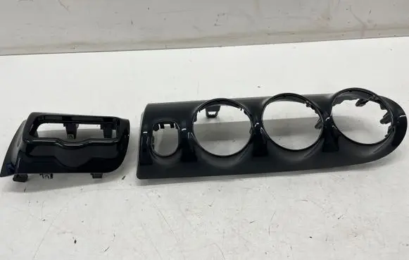 Mercedes-Benz CLA C118 X118 Dashboard center trim panel A1776800001 A1776800101