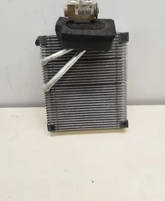 Air conditioning (A/C) radiator (interior)