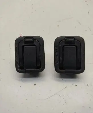 Mitsubishi Outlander Hook 