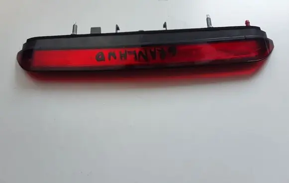 Opel Grandland X Third/center stoplight 9811951080