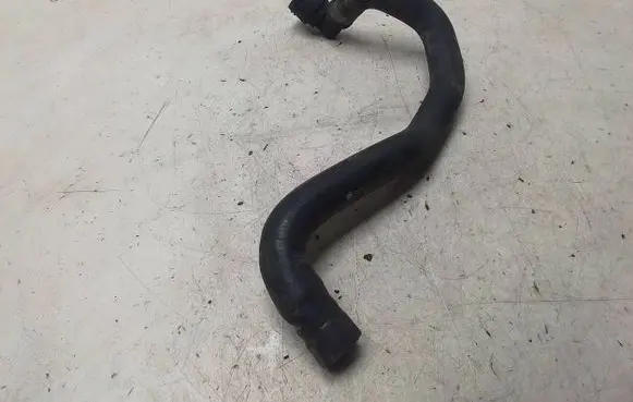 Volkswagen PASSAT B5 Engine coolant pipe/hose 8D0819373N