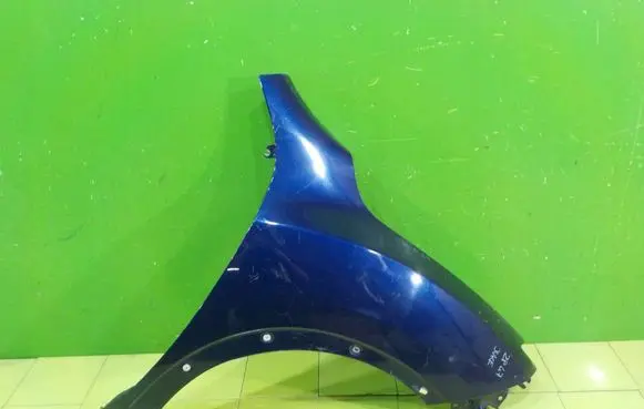 Nissan Juke I F15 Fender PRZOD ZP47
