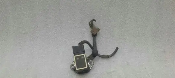 Mercedes-Benz R W251 Headlight/headlamp level sensor A0105427717