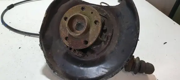 Volvo XC90 Rear wheel hub 30683359