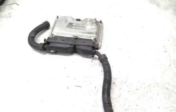 Audi A4 S4 B6 8E 8H Engine control unit/module 038906019