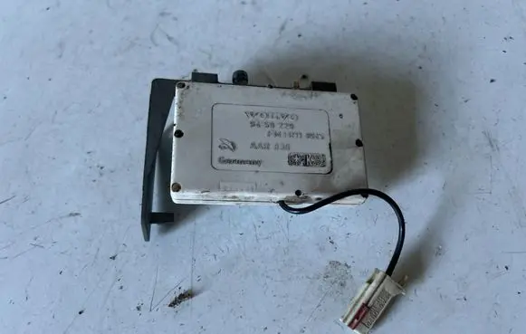 Volvo S60 Aerial antenna amplifier 9459229