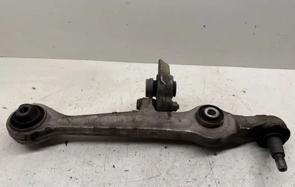 Volkswagen PASSAT B5.5 Front control arm 1160500031