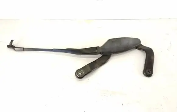 Mercedes-Benz E W211 Front wiper blade arm A2118200444