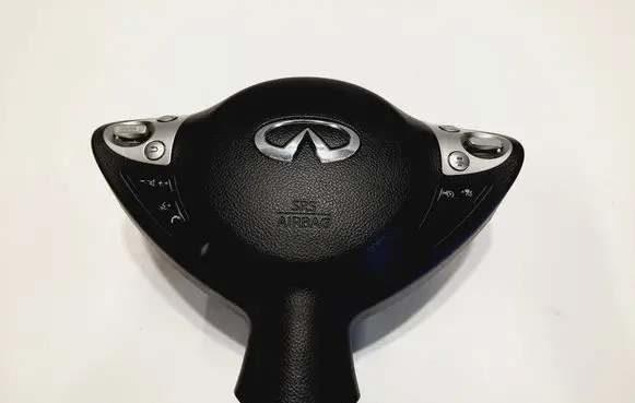 Infiniti FX Steering wheel airbag