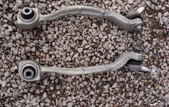 Mercedes-Benz E W212 Front control arm