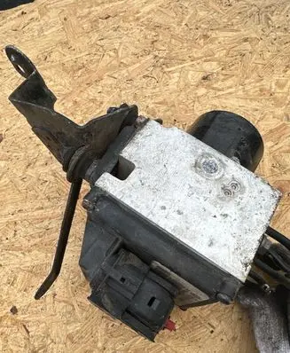 Volkswagen PASSAT B6 ABS Pump 3C0614109P