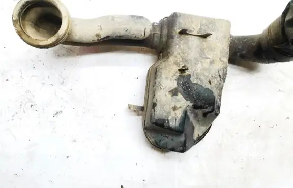 Citroen Xsara Picasso Intake resonator 351270109