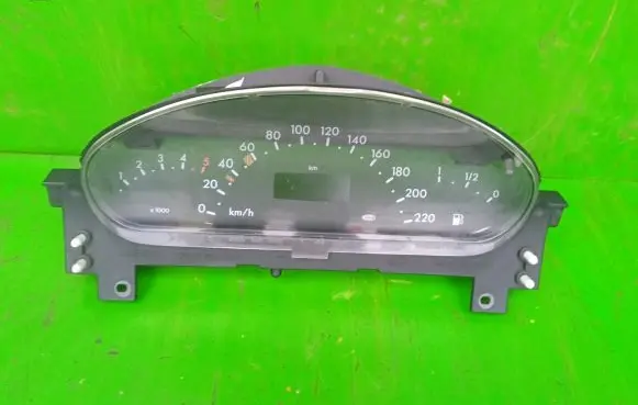 Mercedes-Benz A W168 Speedometer (instrument cluster)