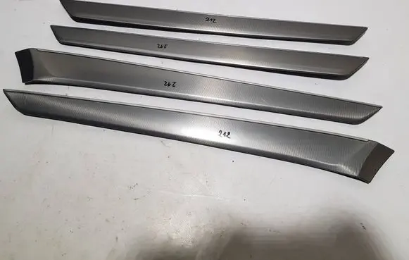 Mercedes-Benz E W212 Front door trim bar A2127206722HHHF A2127206822 A2127206722