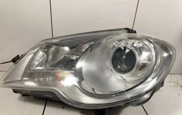 Volkswagen Touran I Headlight/headlamp 0301233601 1T2941005B