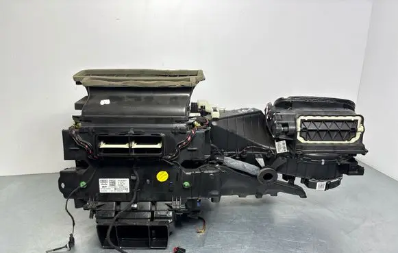 Audi Q5 SQ5 Interior heater climate box assembly 8K1971566A