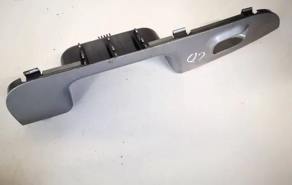 KIA Carens II Front door window switch trim 935801d500 93580-1d500