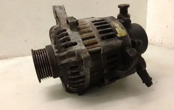 KIA Carens I Generator/alternator 3730027020