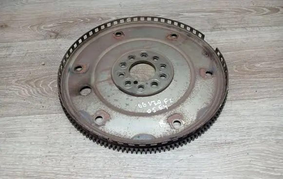 Volvo V70 Flywheel 30677196