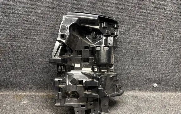 BMW X6 G06 Rear bumper mounting bracket 8086294 51128086294 10503420