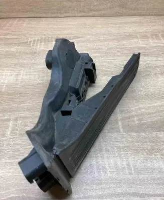 Volkswagen PASSAT B6 Accelerator throttle pedal 1K1721503L 6PV008600 WithPlug