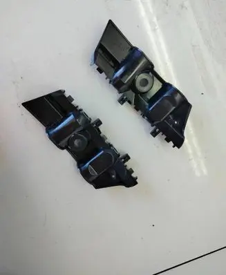 Renault Arkana Front bumper mounting bracket 622231240R